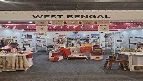 क्राफ्ट बाजार में पश्चिम बंगाल का स्टॉल