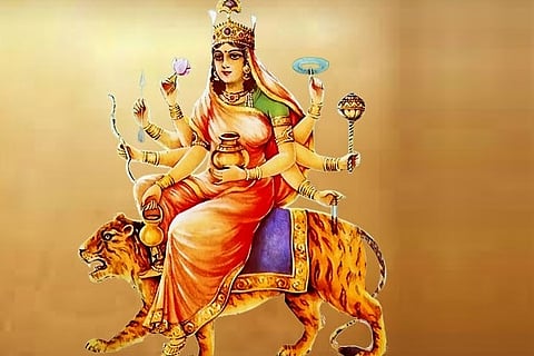 Navratri 2023 Day 4: चौथे दिन ऐसे करें मां कूष्मांडा की पूजा, लगाएं इसका भोग और इस मंत्र का करें जप
