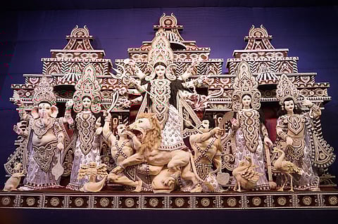 यंग बॉयज क्लब की थीम है ‘देवी दुर्गा- ब्रम्हांड की शक्ति’