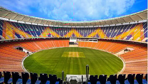 World Cup 2023: भारत-पाक मैच में बारिश डालेगी खलल, जानें मौसम को लेकर अपडेट