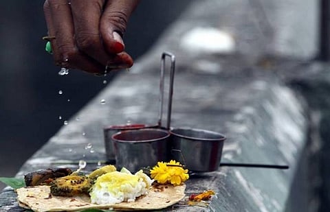 Pitru Paksha : पितृपक्ष में खरीदकर घर में नहीं लानी चाहिए खाने की ये 3 चीजें