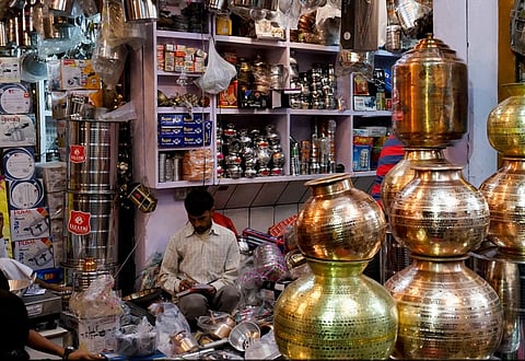 Dhanteras 2023 : धनतेरस पर बर्तन खरीदने के पीछे क्या है मान्यता, जान …