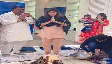 ‘कच्चा बादाम’ गर्ल अंजली ने मुंबई में खरीदा आलीशान घर, परिवार संग किया गृह प्रवेश