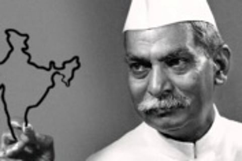 आज देश के पहले राष्ट्रपति डॉ राजेंद्र प्रसाद की जयंती, इस तरह से गुजरा आखिरी समय