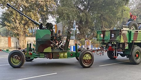 Republic Day 2024: गणतंत्र दिवस पर गर्व से सीना चौड़ा कर देगी कोलकाता के रेड रोड की ये तस्वीर