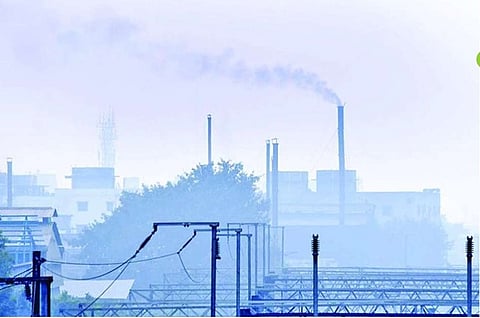 उत्तर हावड़ा में प्रदूषण बढ़ा रही है फेफड़ों की समस्या