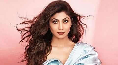 आटा चक्की चलाती नजर आईं Shilpa Shetty, साथ ही …