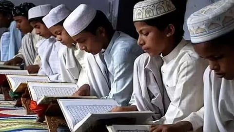 यूपी में 13000 अवैध मदरसों को बंद करेगी योगी सरकार ? SIT की रिपोर्ट से खुलासा