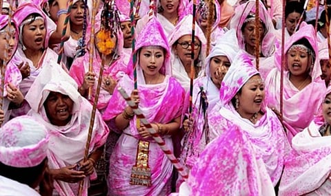 होली हो तो मणिपुर जैसी!