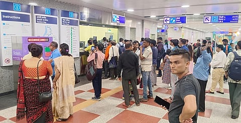 Underwater Metro: यात्रियों को लेकर पहली बार गंगा नदी के नीचे दौड़ी हावड़ा-एस्प्लेनेड मेट्रो