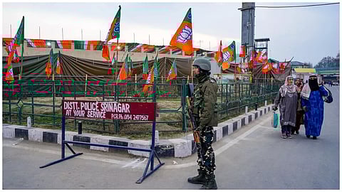 पीएम मोदी के जम्मू-कश्मीर दौरे की वजह से टली 10वीं की परीक्षा ? बोर्ड ने किया स्पष्ट