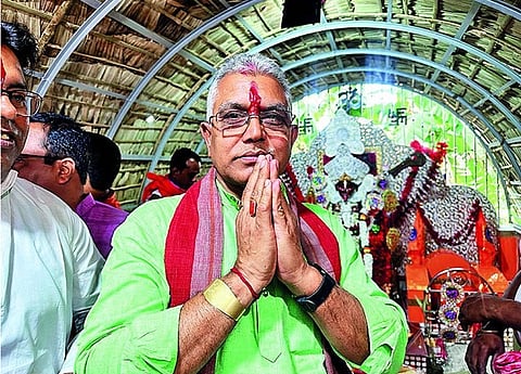 ‘कहीं का ईंट कहीं का रोड़ा और टीएमसी ने कुनबा जोड़ा’