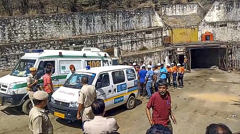 Copper Mine Accident: राजस्थान कॉपर खदान हादसे में चीफ विजिलेंस ऑफिसर की मौत, कोलकाता से …