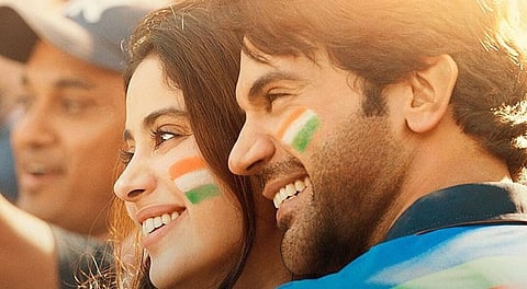 Mr & Mrs Mahi Review: रिश्तों और सपनों की खींचतान की कहानी …