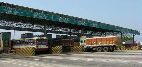 West Bengal: बदल गया नियम, अब एक बार में देना होगा 15 साल का रोड टैक्स