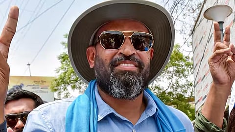 बहरामपुर में युसूफ पठान आगे, कांग्रेस के अधीर रंजन चौधरी हुए पीछे