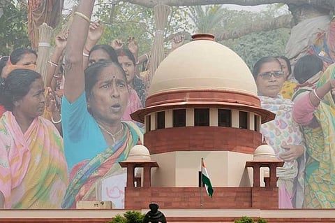 Sandeshkhali Case : ‘आखिर राज्य सरकार एक व्यक्ति को क्यों बचाने की कोशिश कर रही है?’ सुप्रीम कोर्ट ने …