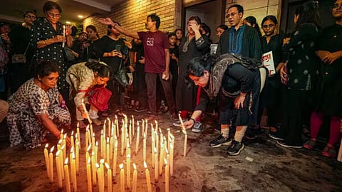 RG Kar Murder Case: आज घरों से मोमबत्तियां जलाकर होगा विरोध प्रदर्शन