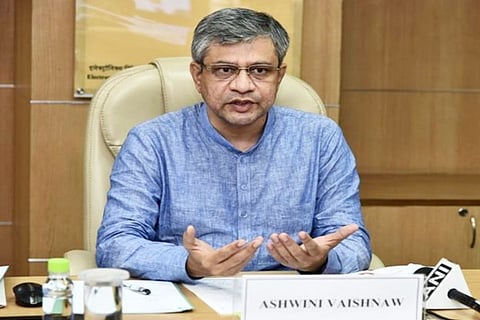 मोदी के दृढ़ संकल्प से कश्मीर रेल मार्ग से जुड़ा : वैष्णव