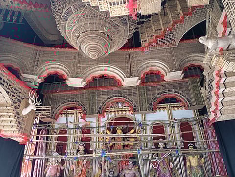 सिंघी पार्क दुर्गा उत्सव 2024: ‘सात मोहल्ले अंतपूरे’ एक अद्भुत थीम का परिचय