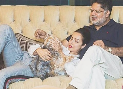 मलाइका अरोड़ा को बड़ा झटका, पिता ने छत से कूदकर दी जान, अरबाज खान भी पंहुचे…