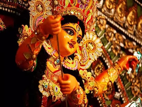 Kolkata Durga Puja: दुर्गा पूजा होगी, लेकिन बाहरी कलाकार नहीं आमंत्रित होंगे
