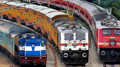 Kolkata Special Trains: दिवाली और छठ पूजा पर पूर्व रेलवे चलाएगी 40 विशेष ट्रेनें