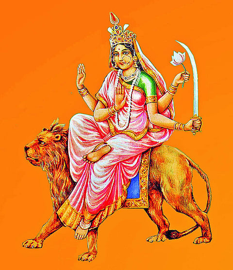 Navratri Day 6: मां कात्यायनी हैं संकट मोचन और फलदायिनी