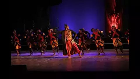 रवींद्र सदन में हुआ ‘बाल्मीकी प्रतिभा’ का 100वां और अंतिम शो, इस शानदार यात्रा का हुआ समापन