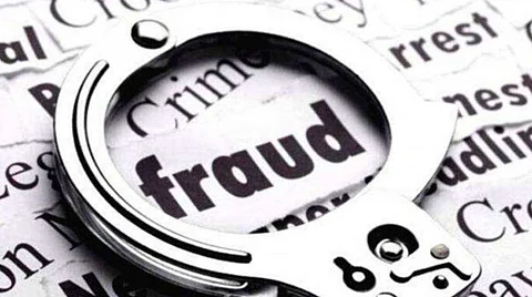 बिहार की एक महिला से 42 लाख रुपये की धोखाधड़ी।