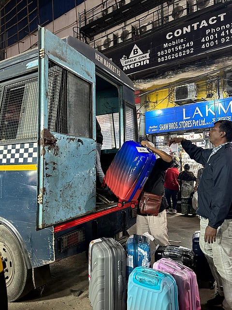 न्यू मार्केट में ‘लक्ष्मण रेखा’ पार कर रहे हैं कई हॉकर