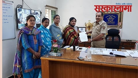 NCP women wing demand FIR against Pravin Darekar memorandum