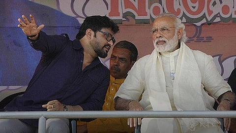 Babul Supriyo with Narendra Modi