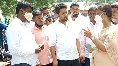 Vikhe-Rajale appeared on the same platform