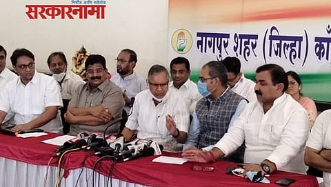 Mohan Prakas in the press conference with MLA Vikas Thakre and others