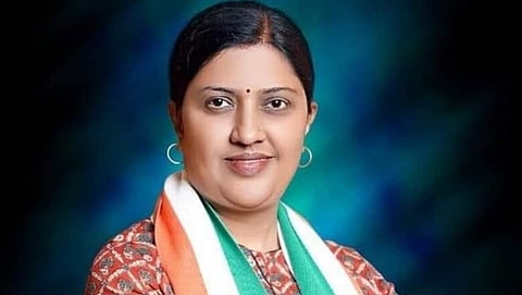 विधानपरिषदेसाठी प्रज्ञा सातव बिनविरोध; संजय केणेकरांची माघार