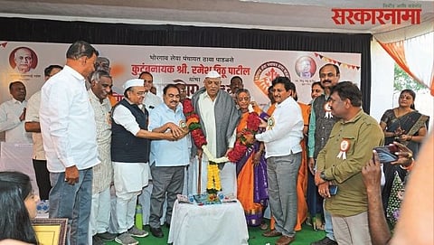 Eknath Khadse with leva samaj meeting