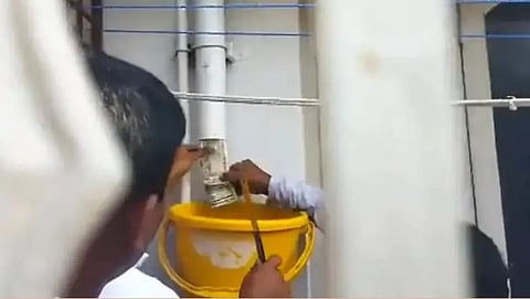 Money flows out of Pipe