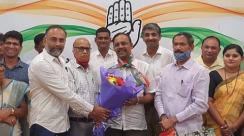 BJP MLa Carlos Almeida joins Congress. 