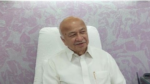 Sushilkumar shinde