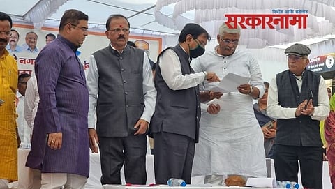 Mayor Satish Kulkarni with Centre minister Shekhawat