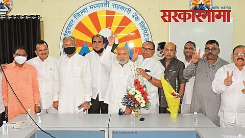 Rajwardhan Kadambande with Bank directors