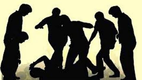 मारामारी संग्रहित चित्र