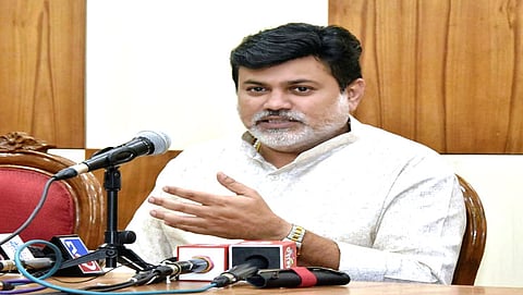 Shivsena Minister Uday Samant News, Shivsena News in Marathi, Eknath Shinde News, Political Crisis in Maharashtra