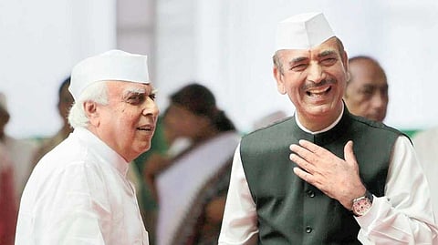 Kapil Sibal and Ghulam Nabi Azad