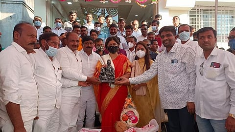 Pankaja Munde, Pritam Munde