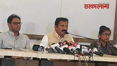 Atul Londhe on Devendra Fadanvis