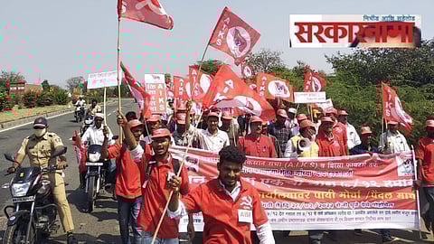 Kisan sabha 3 days morcha at Shirpur.