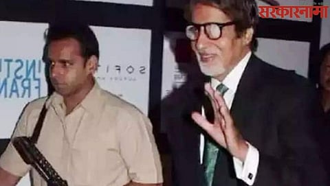Amitabh Bachchan with Jitendra Shinde