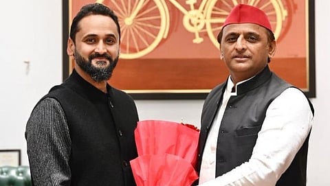 Mayank Joshi with Akhilesh Yadav